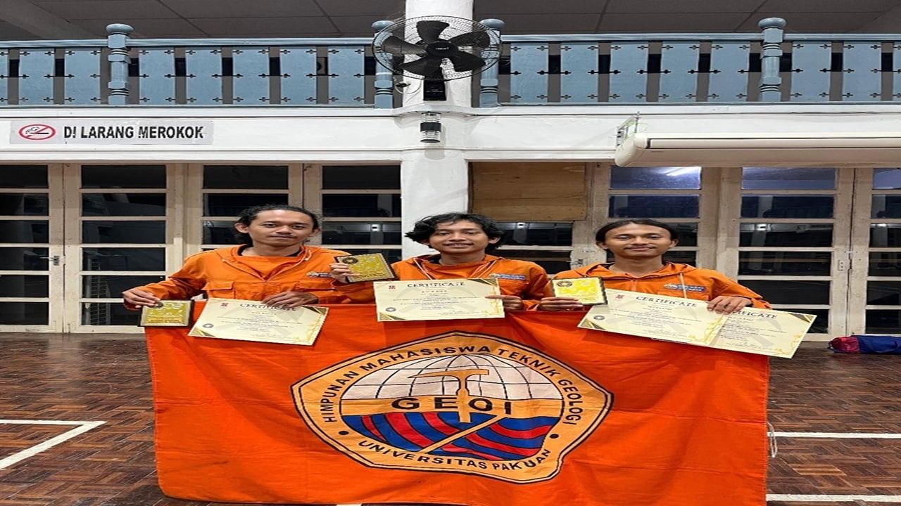 Mahasiswa Teknik Geologi Universitas Pakuan Raih Prestasi pada International Geomapping Gua Musang 12.0 (IGGM 12.0)